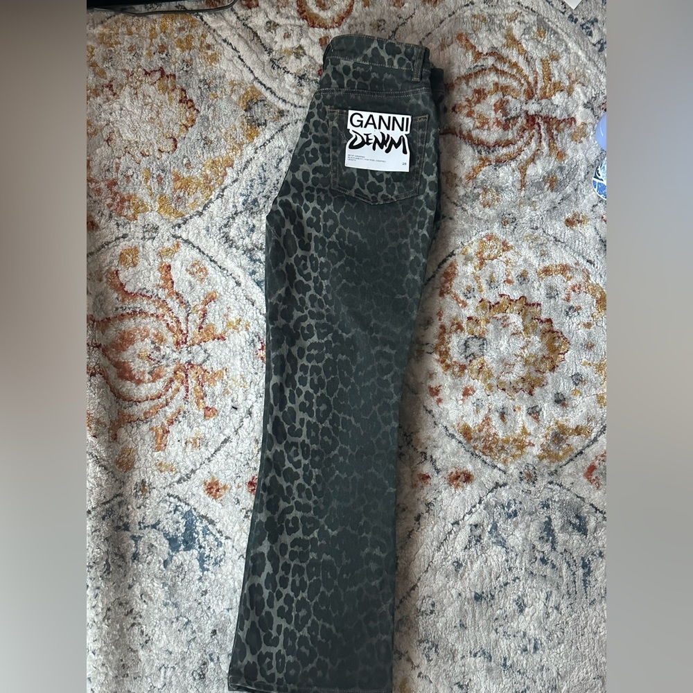 Never worn GANNI Dark Leopard Print Jeans - Picture 4 of 7